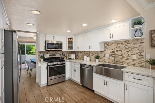 Property photo of 24995 Acacia LN