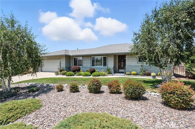 Property photo of 36218 Golden Gate DR