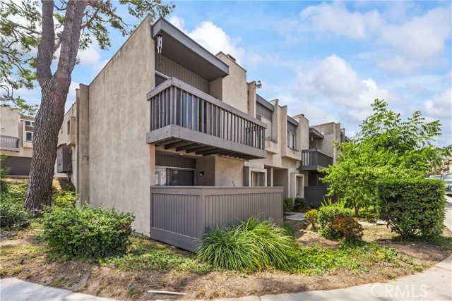 Property photo of 1735 Mountain Terrace LN
