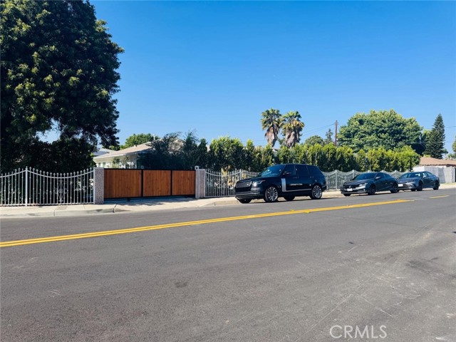 Property photo of 524 S Astell AV