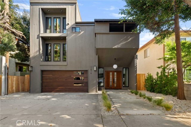 Property photo of 11916 Idaho AV