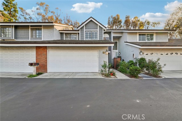 Property photo of 17 Weepingwood
