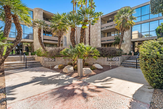 Property photo of 1630 S La Reina WY