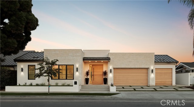 Photo of 1918 Santiago Dr