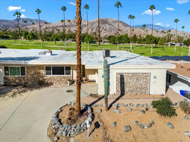 Property photo of 46205 Burroweed LN