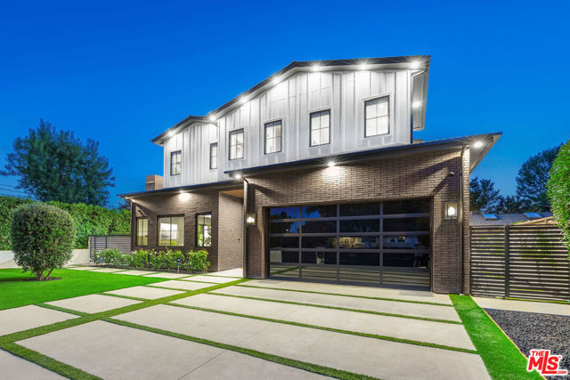 Property photo of 5003 Mammoth AV