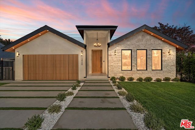 Property photo of 13949 Cumpston ST