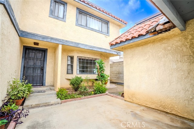 Property photo of 409 W Mountain View AV