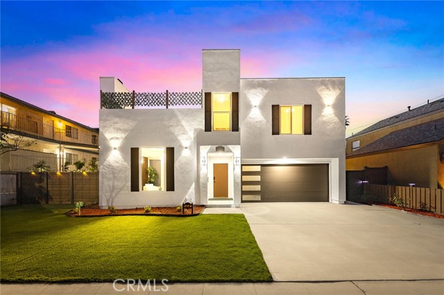 Property photo of 1081 Loma AV