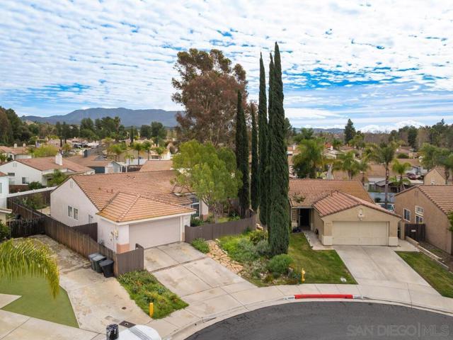 Property photo of 32453 Enriqueta Cir