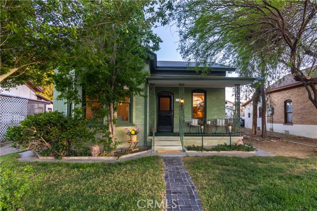 Property photo of 411 Bazoobuth ST