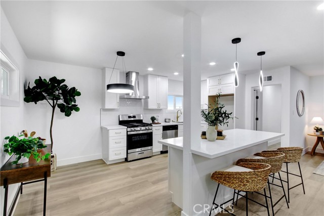 Property photo of 15178 Lincoln ST