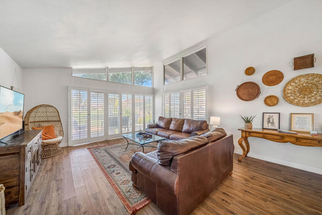 Property photo of 48879 Gosden CT