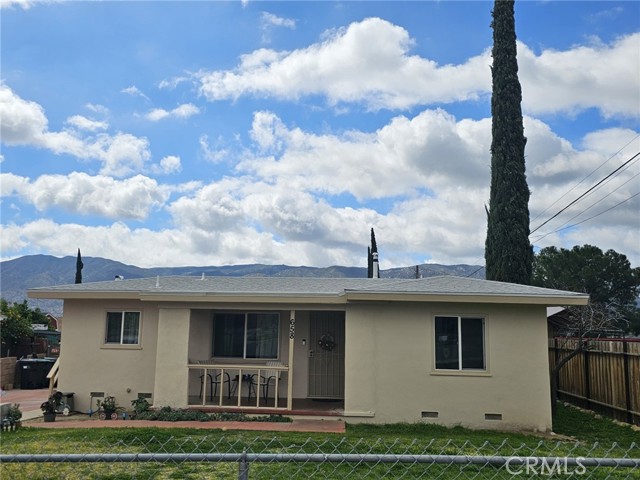 Property photo of 658 E Hoffer ST