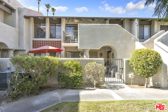 Photo of 351 N Hermosa Dr