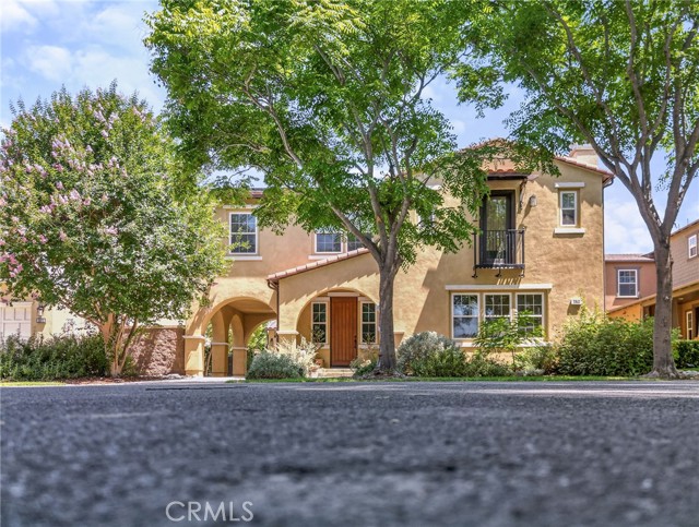 Property photo of 3943 E Lindenwood DR