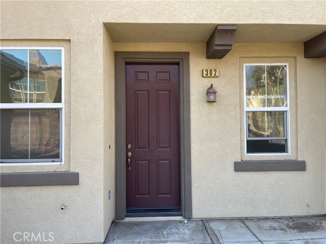 Property photo of 1800 E Lakeshore DR