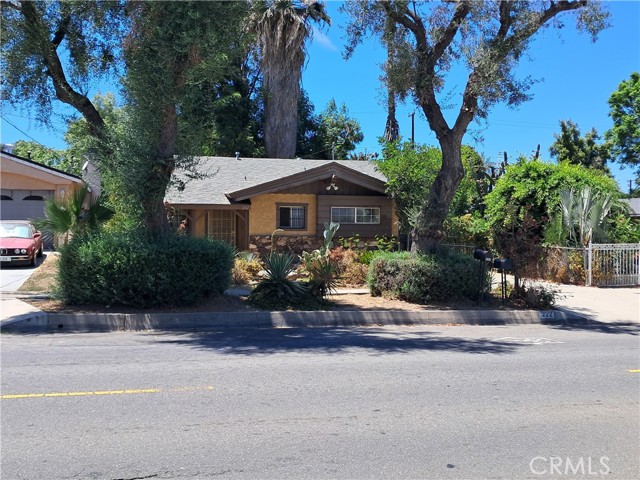 Property photo of 222 N Buena Vista AV