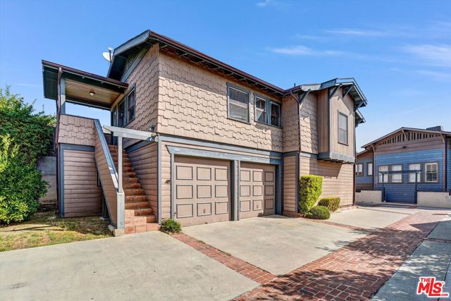Property photo of 830 E Kensington RD