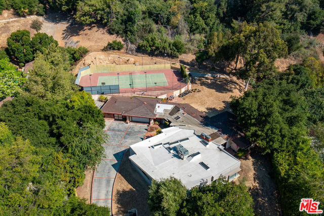Property photo of 16145 High Valley PL