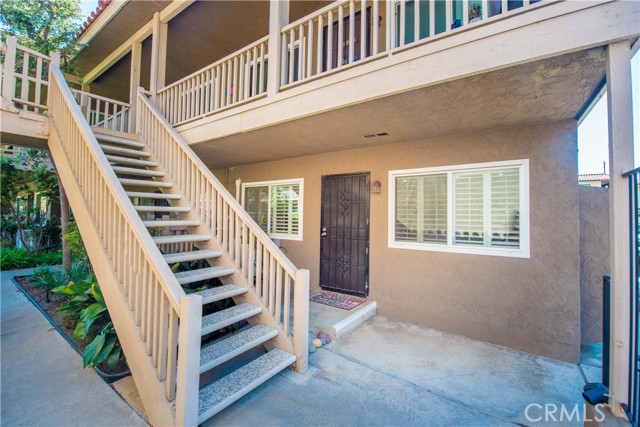 Property photo of 611 S La Veta Park CR