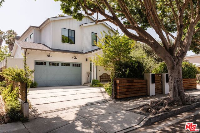 Property photo of 1128 Marine ST