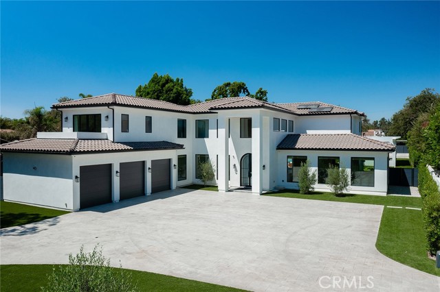 Property photo of 13807 Magnolia BL