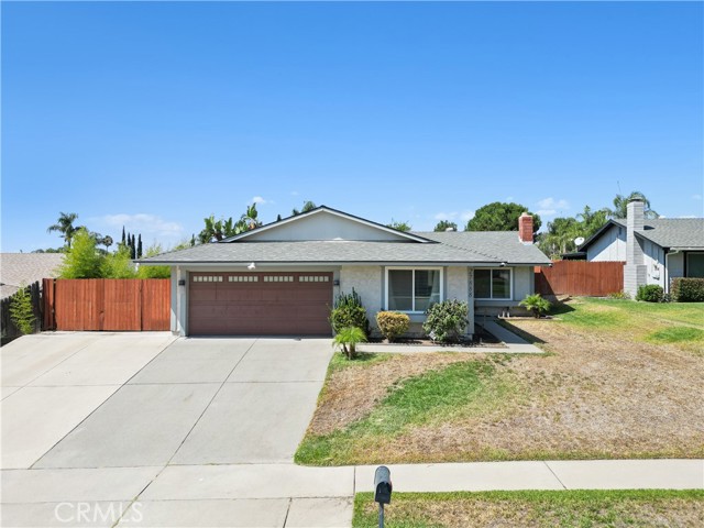 Property photo of 27888 Rainbow LN