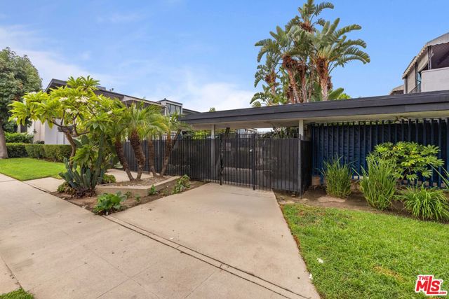 Property photo of 6259 Coldwater Canyon AV