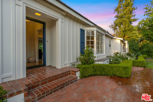 Property photo of 841 San Simeon RD