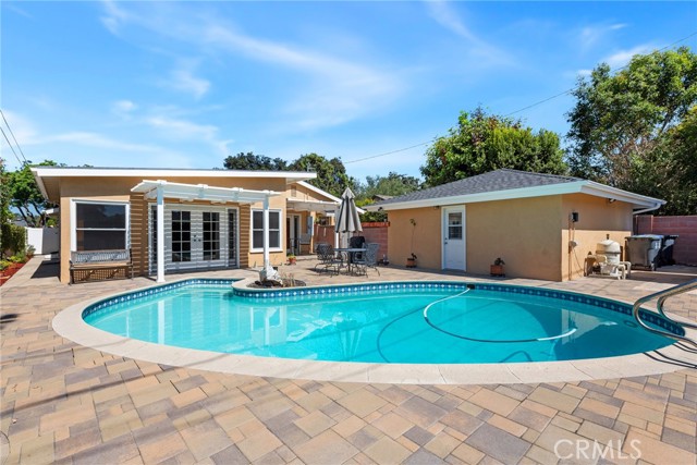 Property photo of 1116 W 21st ST