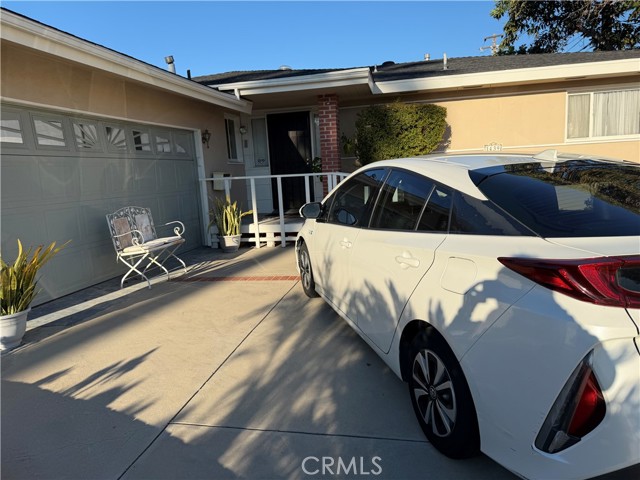 Property photo of 1439 W Kiama