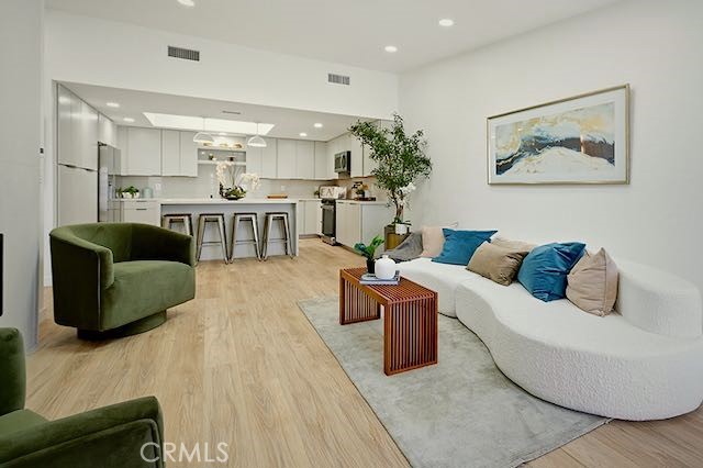 Property photo of 1462 Merion WY