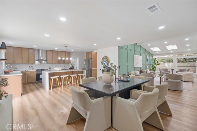 Property photo of 2055 Avenida Aprenda