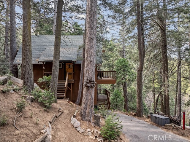 Photo of 23959 Lakeview Dr