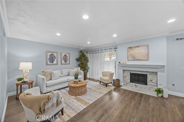 Photo of 2504 E Willow St