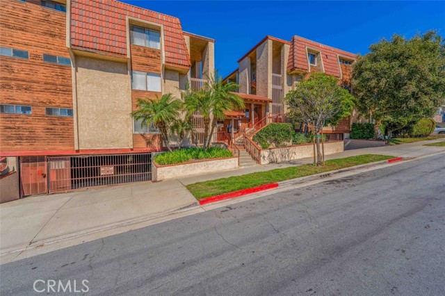 Property photo of 2101 E 21st