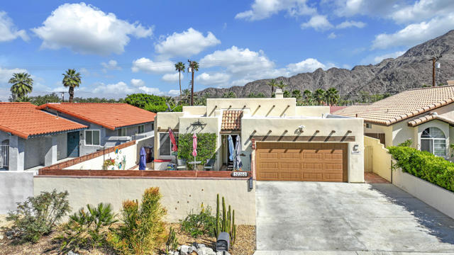 Property photo of 52260 Avenida Villa