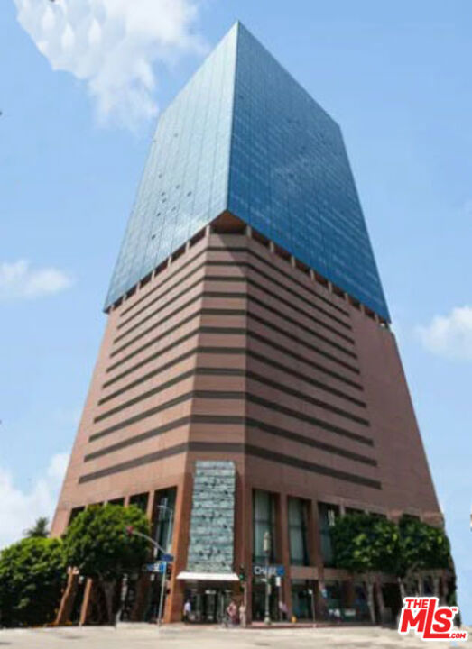 Property photo of 1100 Wilshire BL