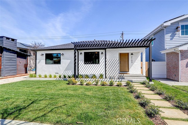 Property photo of 2100 Wendy WY
