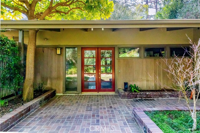 Property photo of 7 Cinnamon LN