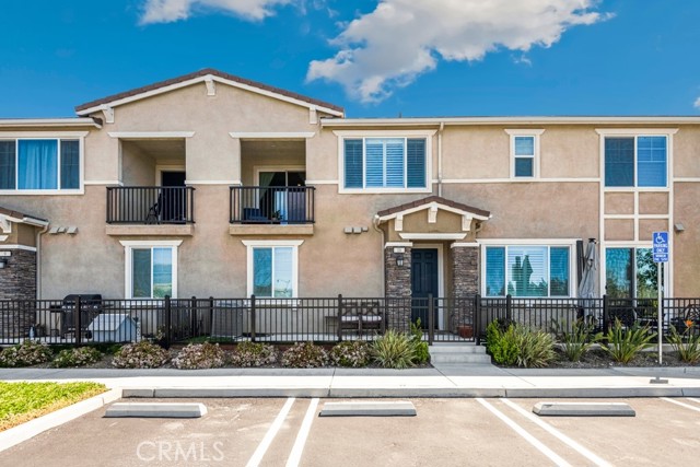 Property photo of 16540 Wyndham LN