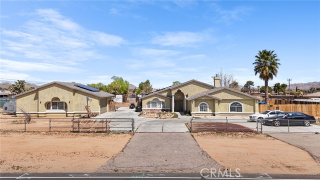 Property photo of 21030 Yucca Loma RD
