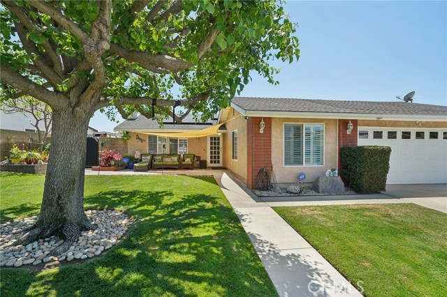 Property photo of 6253 Hamilton CT