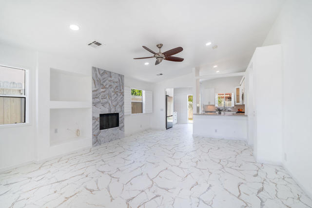 Property photo of 53045 Avenida Obregon