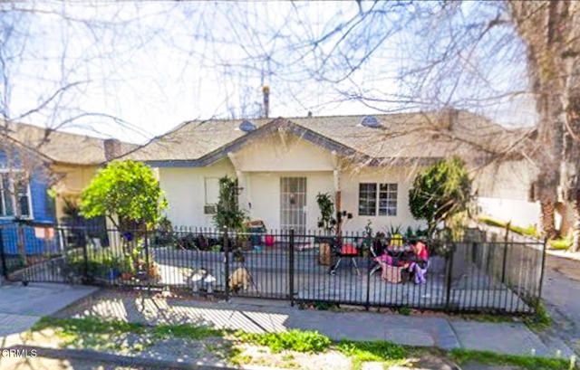 Property photo of 940 E 49 ST