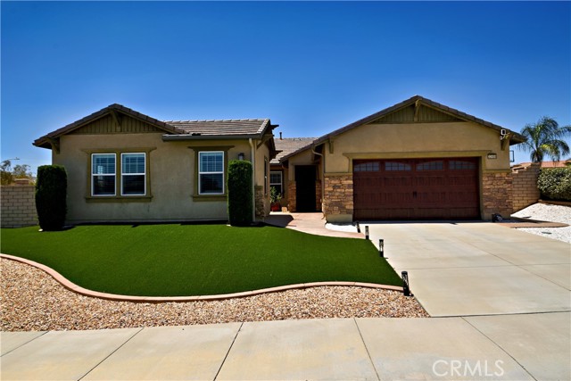 Property photo of 32458 Daisy DR