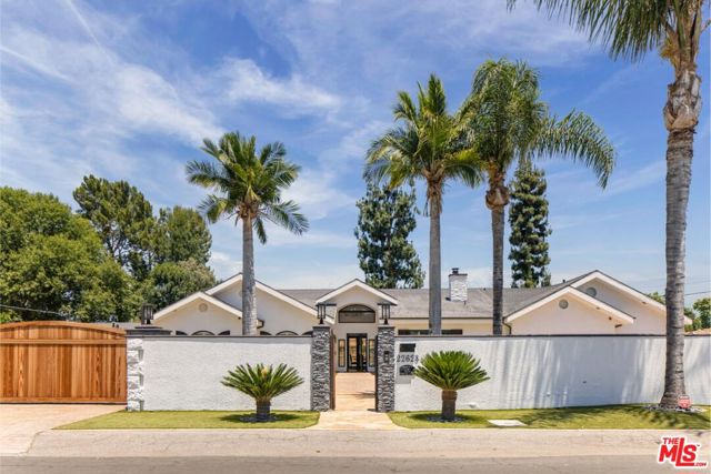 Property photo of 22623 Califa ST