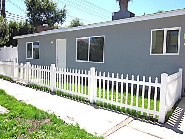 Property photo of 5209 Sylmar AV