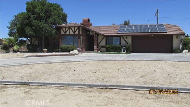 Property photo of 19824 Yucca Loma RD